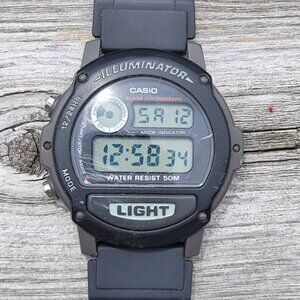 Casio Illuminator W87H-1V Watch - For Parts & Repair